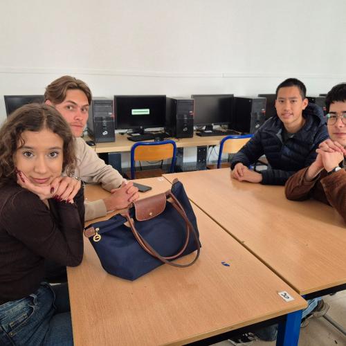 Foto 9_In der Schule