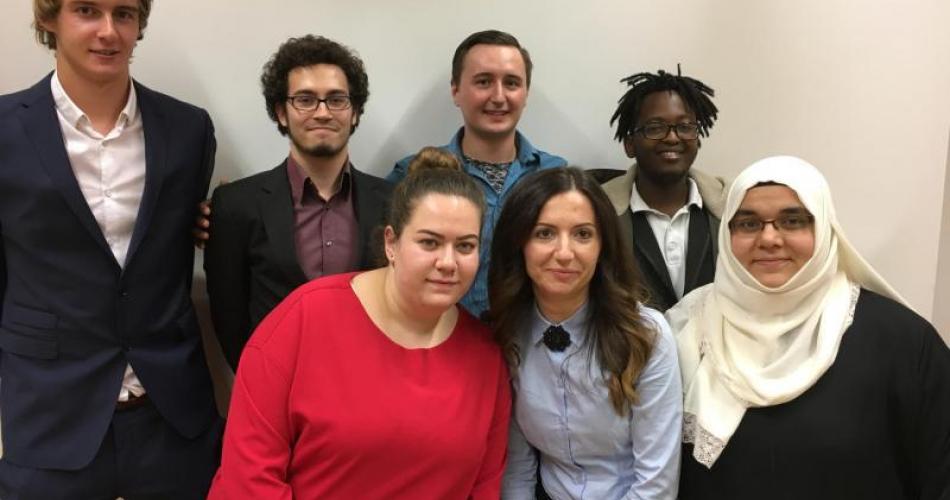 Erfolgreiche MaturantInnen