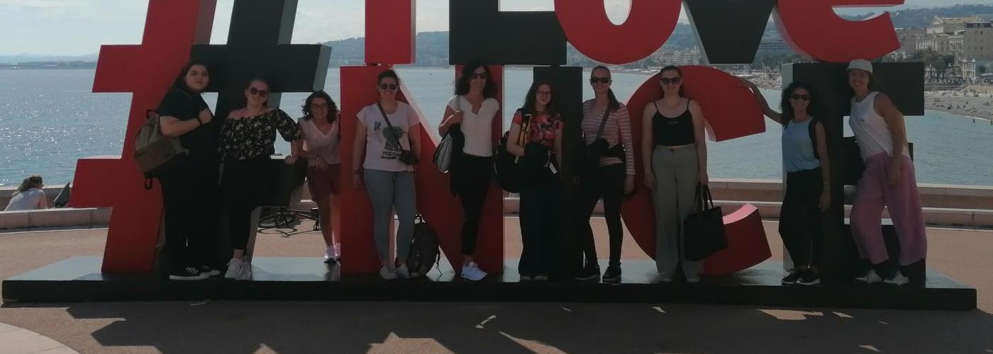 Studierende in Nizza